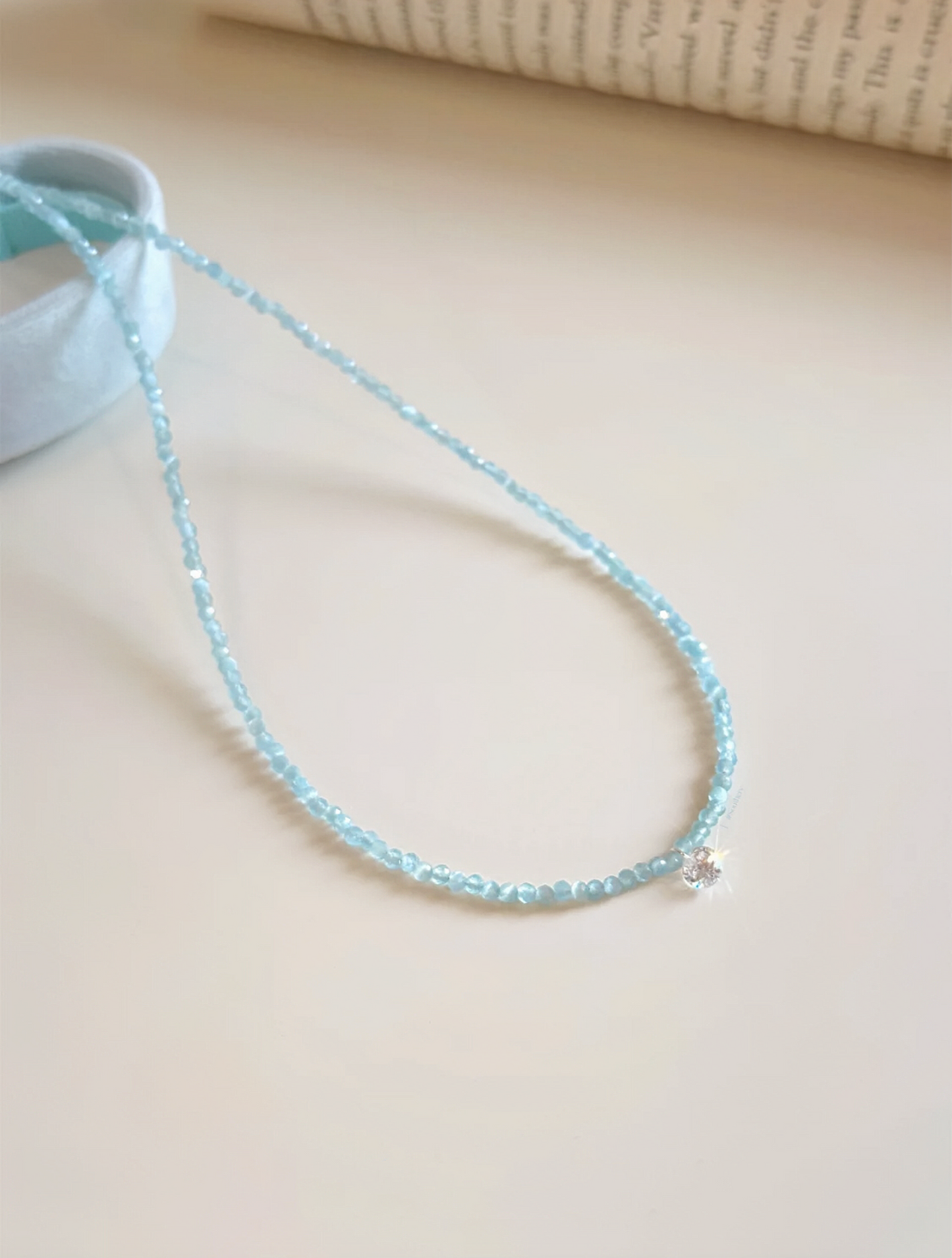 ISLAND DAY NECKLACE