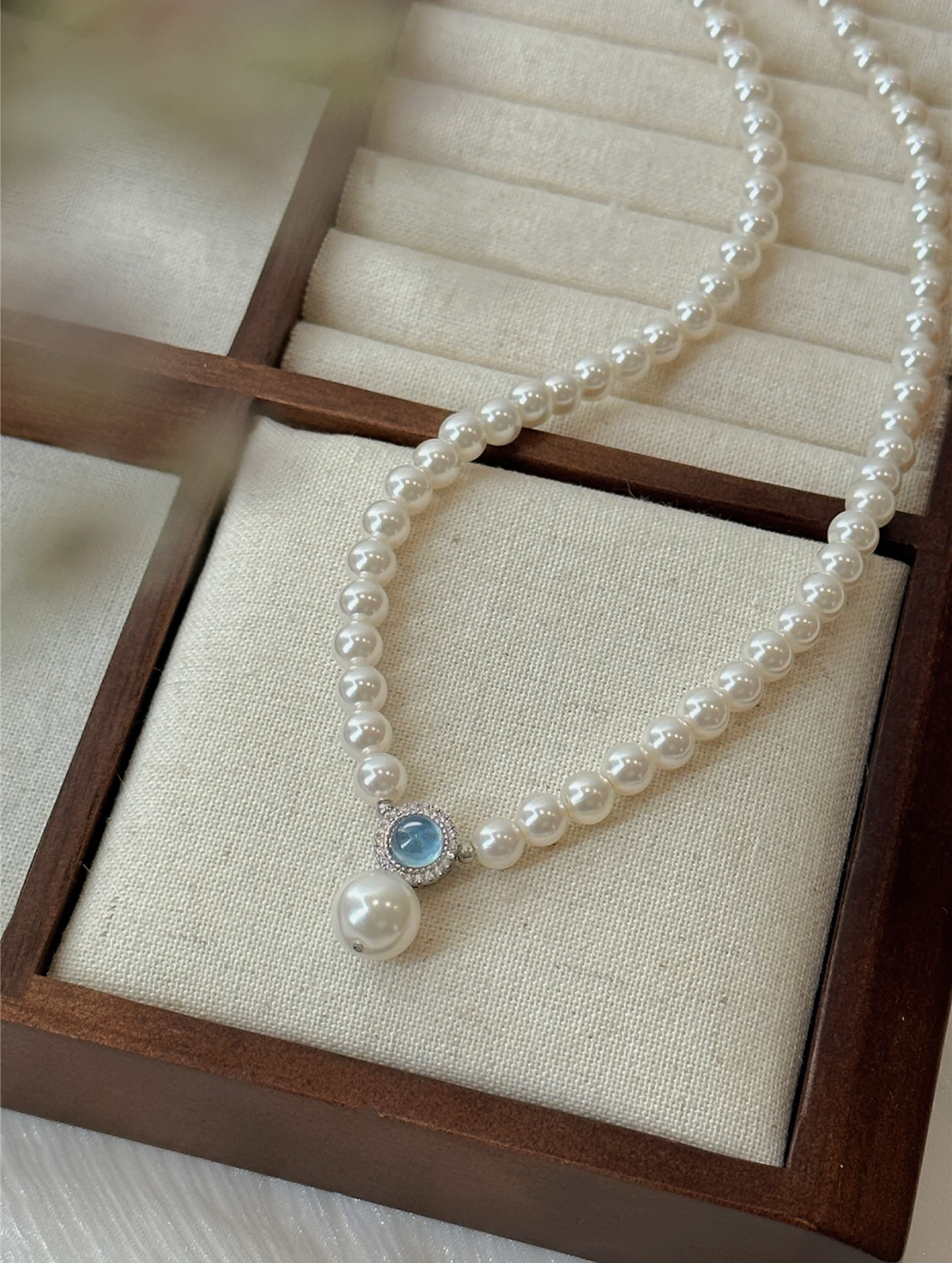 PEARL DREAM NECKLACE